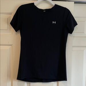 Under Armour Women's Black Short-Sleeve Athletic Tee with Logo